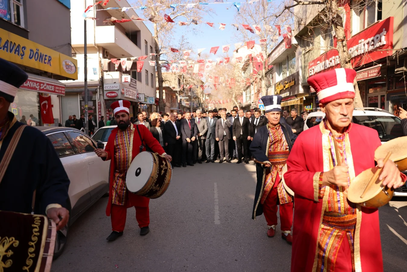 Ülkü Ocakları’na mehteranlı açılış