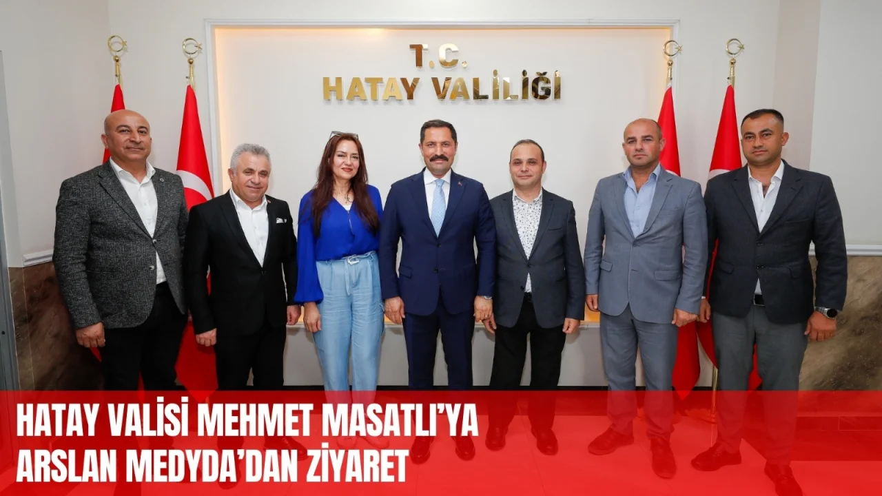 Hatay Valisi Mustafa Masatlı, ’Radyocular Günü’ dolayısıyla Radyocuları kabul etti. 
