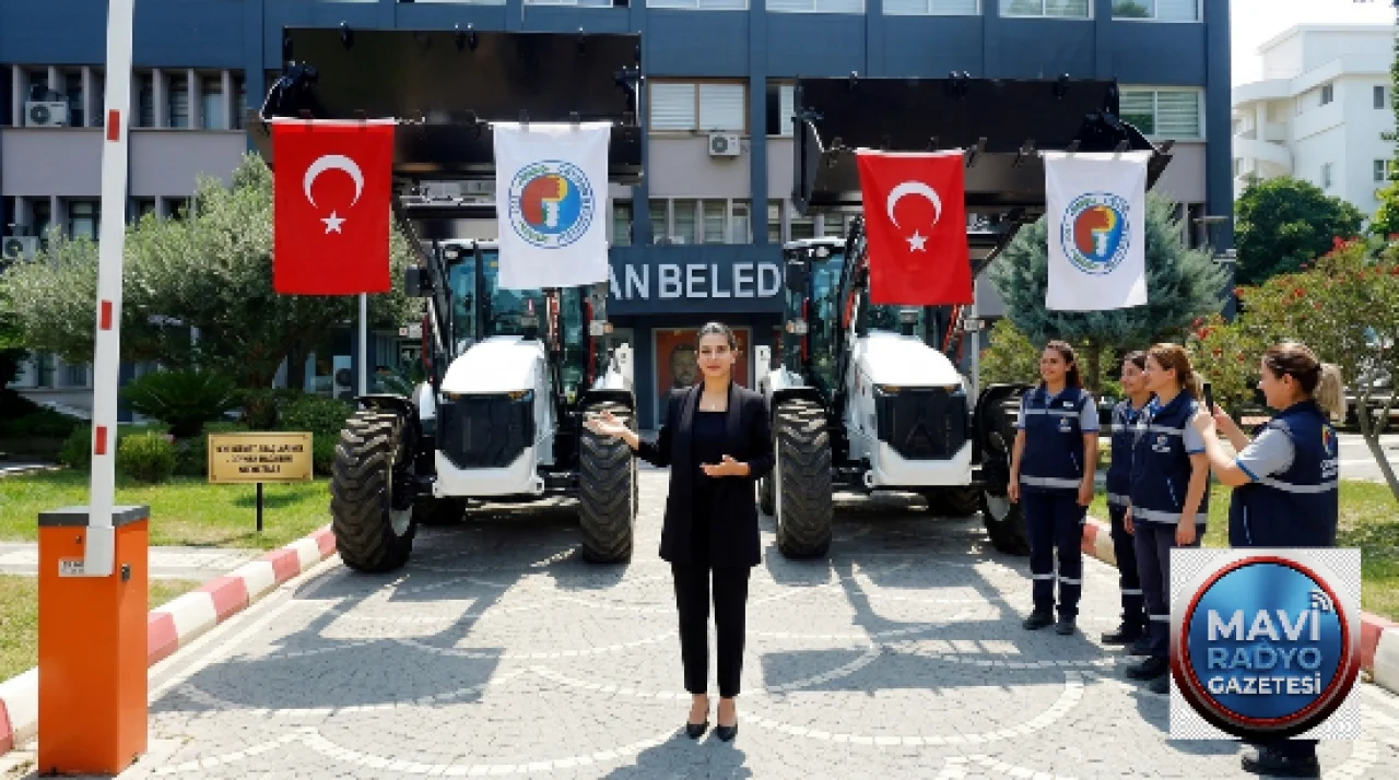 Ceyhan Belediyesi Araç Filosunu Büyütüyor: İki Yeni Kazıcı Yükleyici Hizmete Girdi
